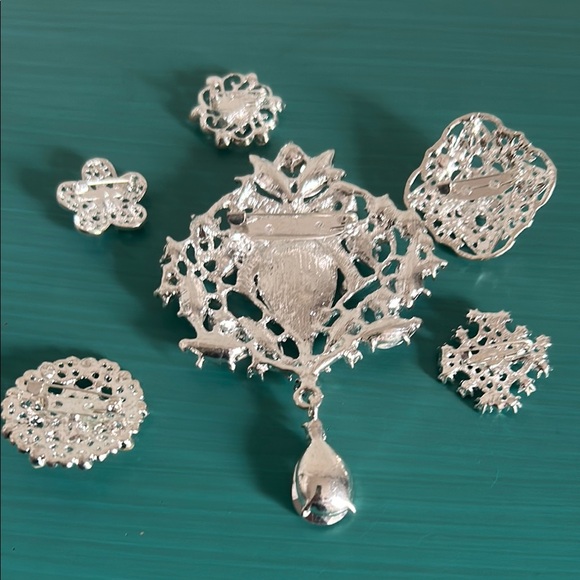 Bridal Wedding Prom Formal 6 Piece Rhinestone Silver Floral Brooch Set - Picture 8 of 9